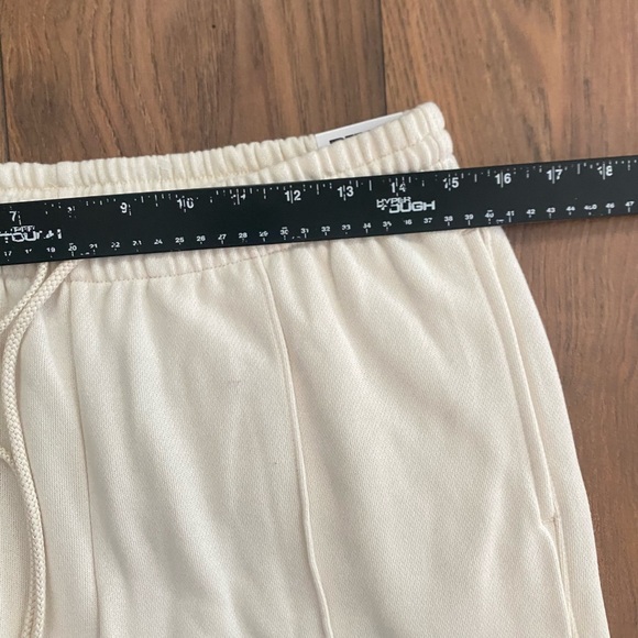 PINK Victoria’s Secret NWT Ivy Fleece Wide Leg Pants High Rise in Cream Sz Large - Picture 13 of 14